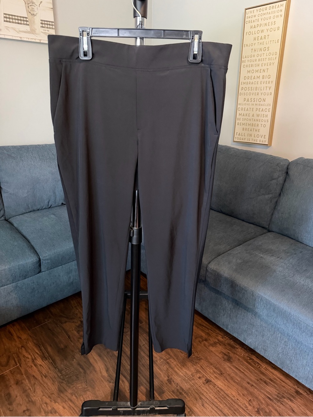Athleta Black Cropped Stretch Ponte Pants - Picture 1 of 3